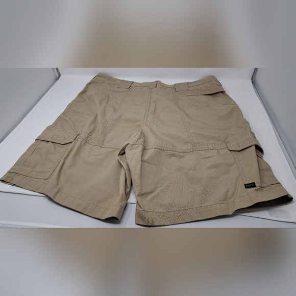 5.11 Tactical Men's Tactical Shorts Cargo Ripstop Beige size 34 Actual 37 - Picture 4 of 10